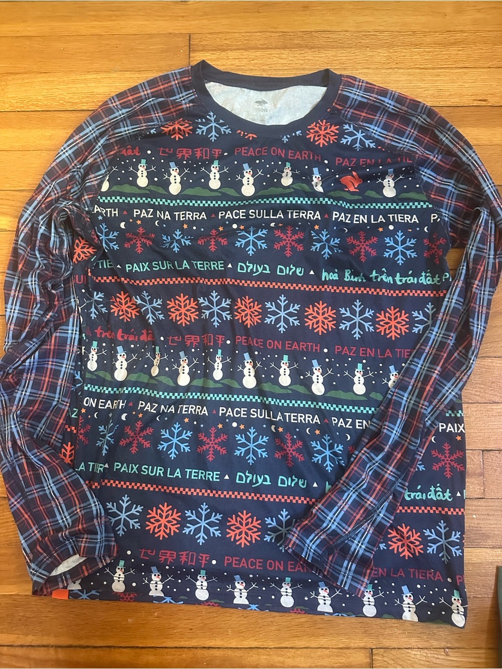 Women’s Navy Holiday Plaid-Sleeve Muscle Tee